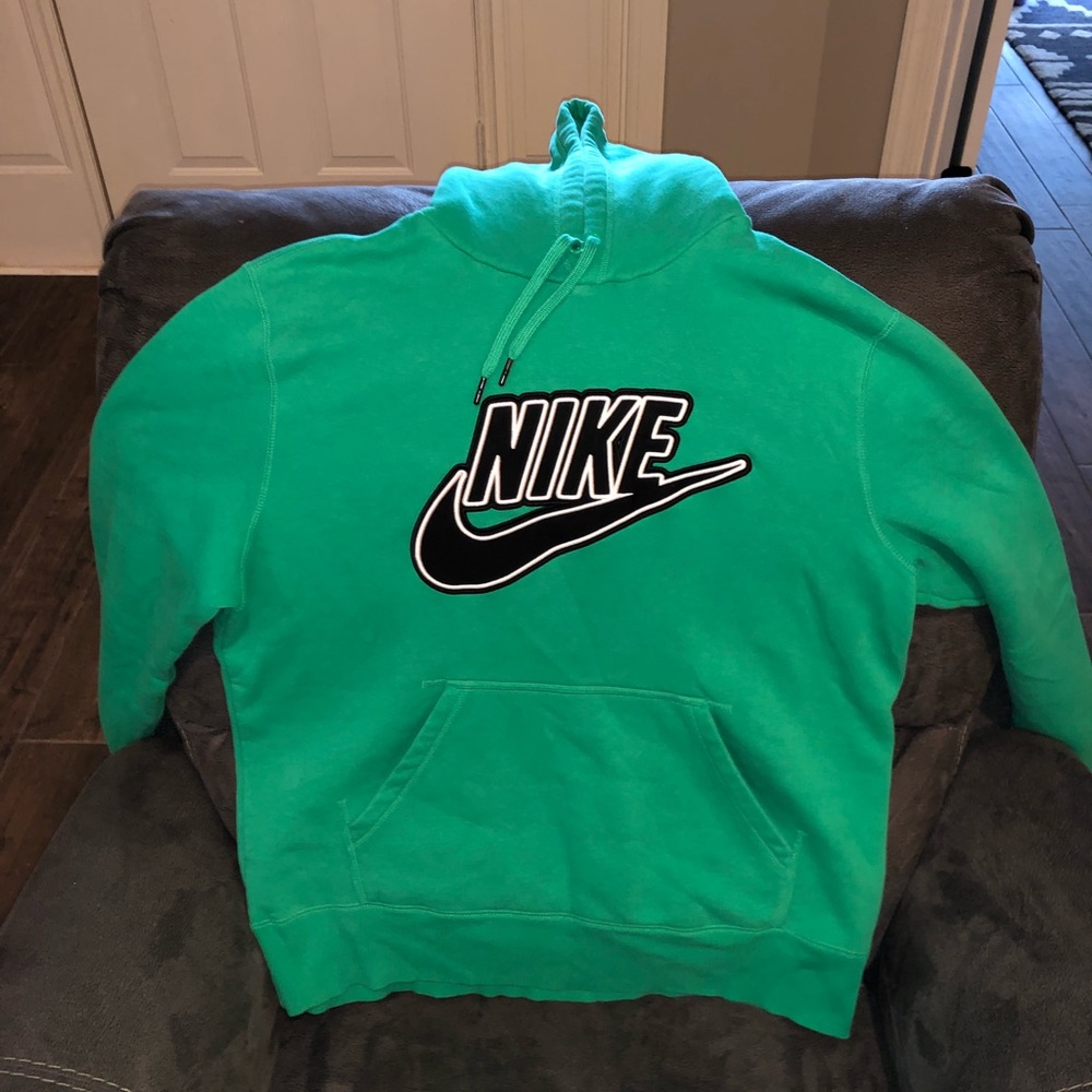 Men’s Nike hoodie
